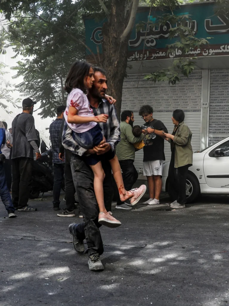 انفعال و سطحی‌نگری: واکاوی مواضع مبهم در بحران و پیامدهای آن