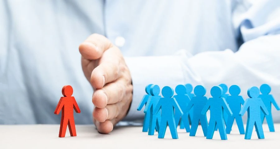 تبعیض و تابآوری درونسازمانی