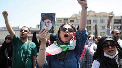 بررسی جامع دیدگاه‌های امام خامنه‌ای در حوزه‌های مختلف و تأثیرات آن بر جامعه ایران